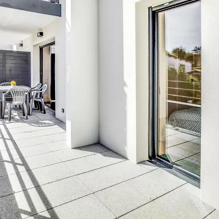 Les Jardins D'arosta By Interhome Lägenhet *